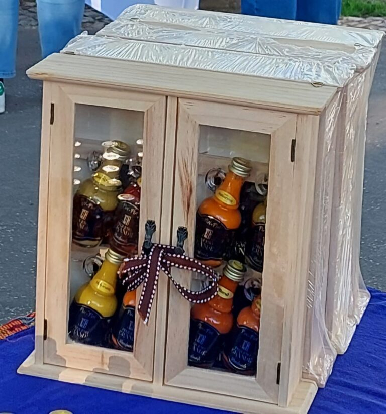 691b62b9be7ce-768x824 1