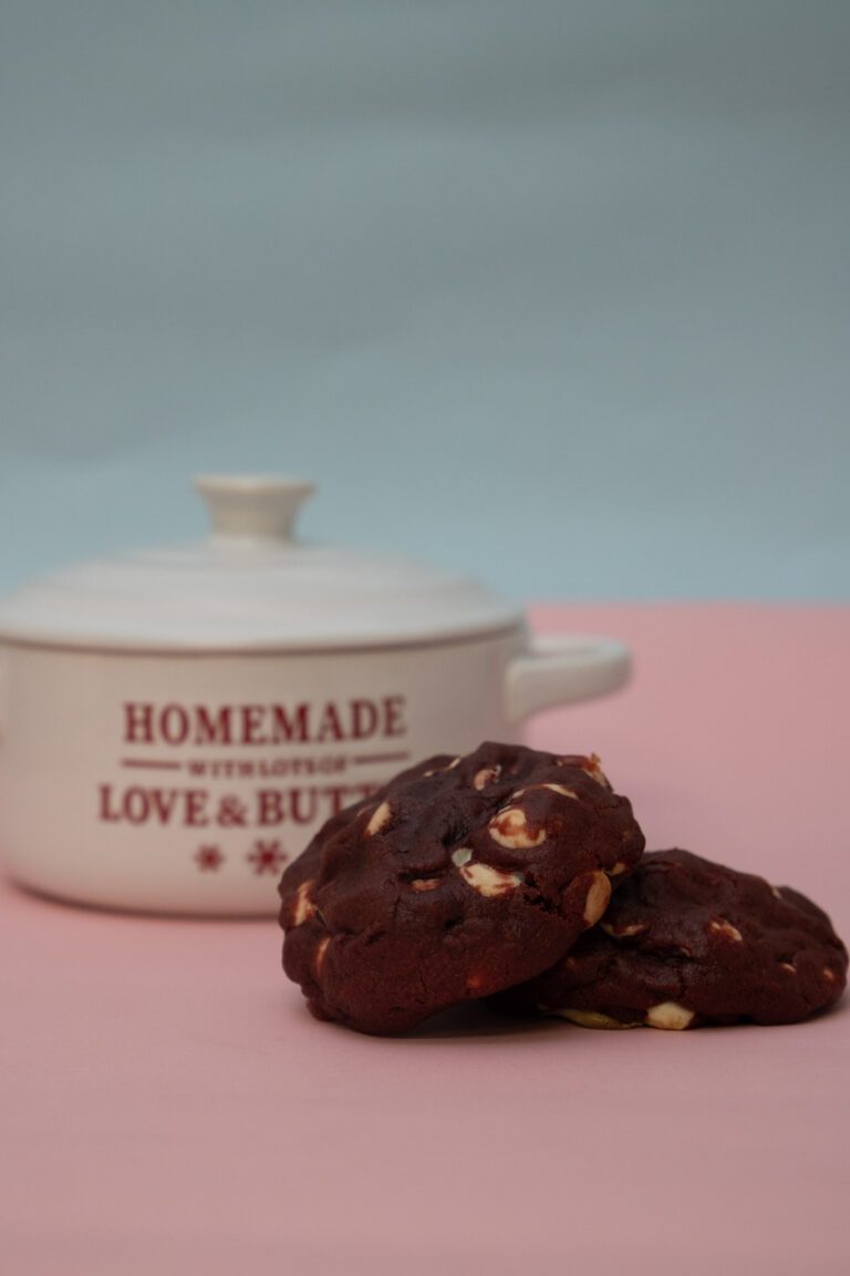 695e7e98296b5-768x1152